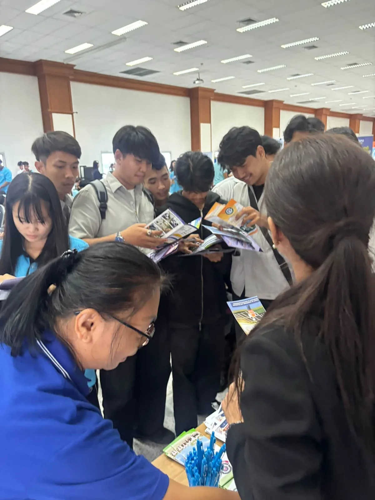 GBC educational guidance at Ayutthaya Commercial Technology College, 14 September 2026 — photo 8