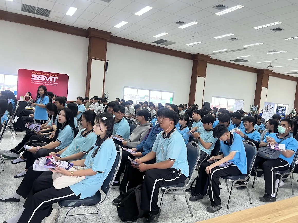 GBC educational guidance at Ayutthaya Commercial Technology College, 14 September 2026 — photo 12