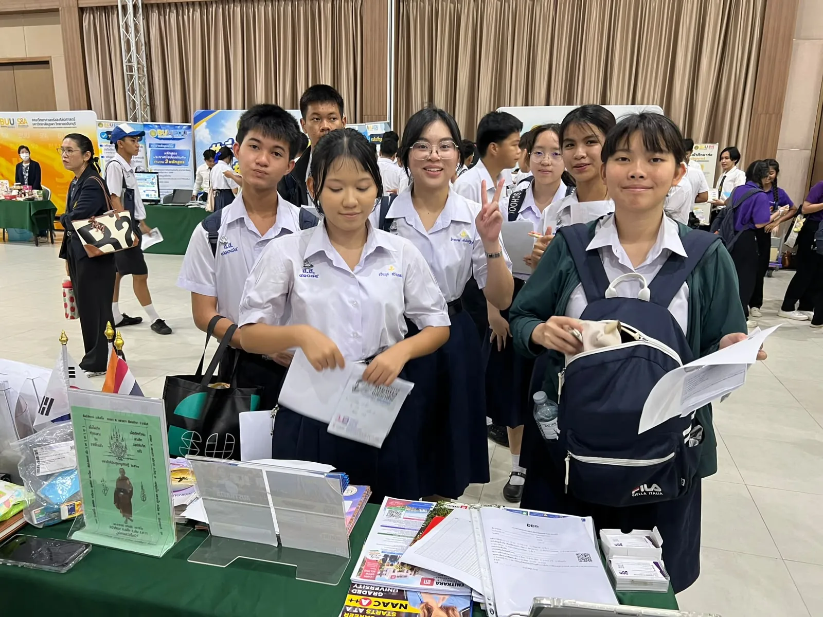 GBC education guidance at Nong Nooch Tropical Garden, 18 September 2026 — photo 10